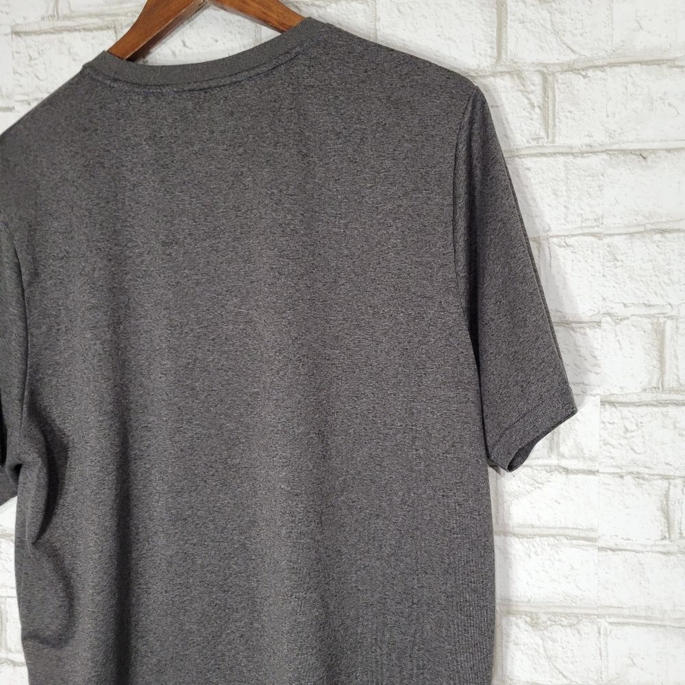 Reebox dark gray tee - Picture 9 of 12